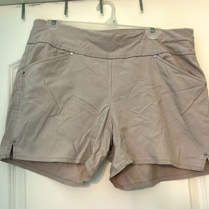 INC Size 10 pull on khaki shorts